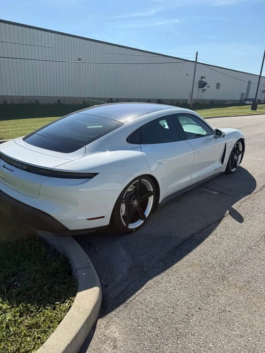 2020 Porsche Taycan 4S - Image 4 of 18