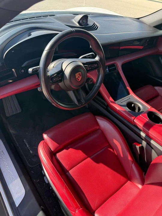2020 Porsche Taycan 4S - Image 7 of 18