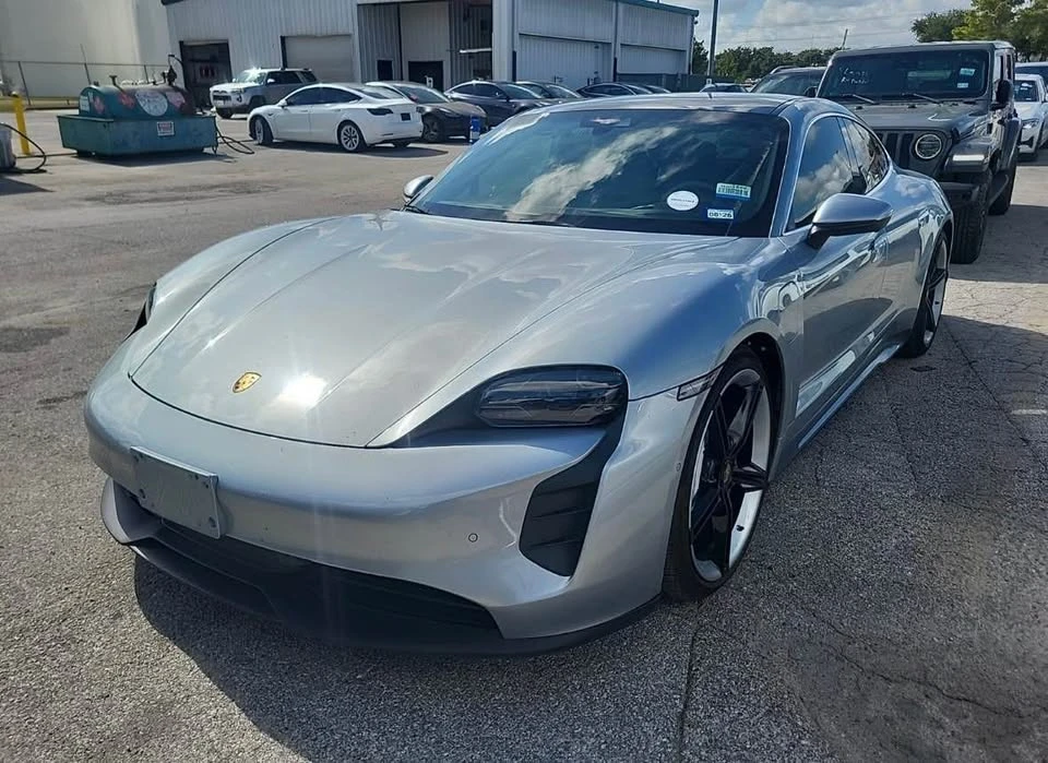 2020 Porsche Taycan 4S - Image 2 of 7