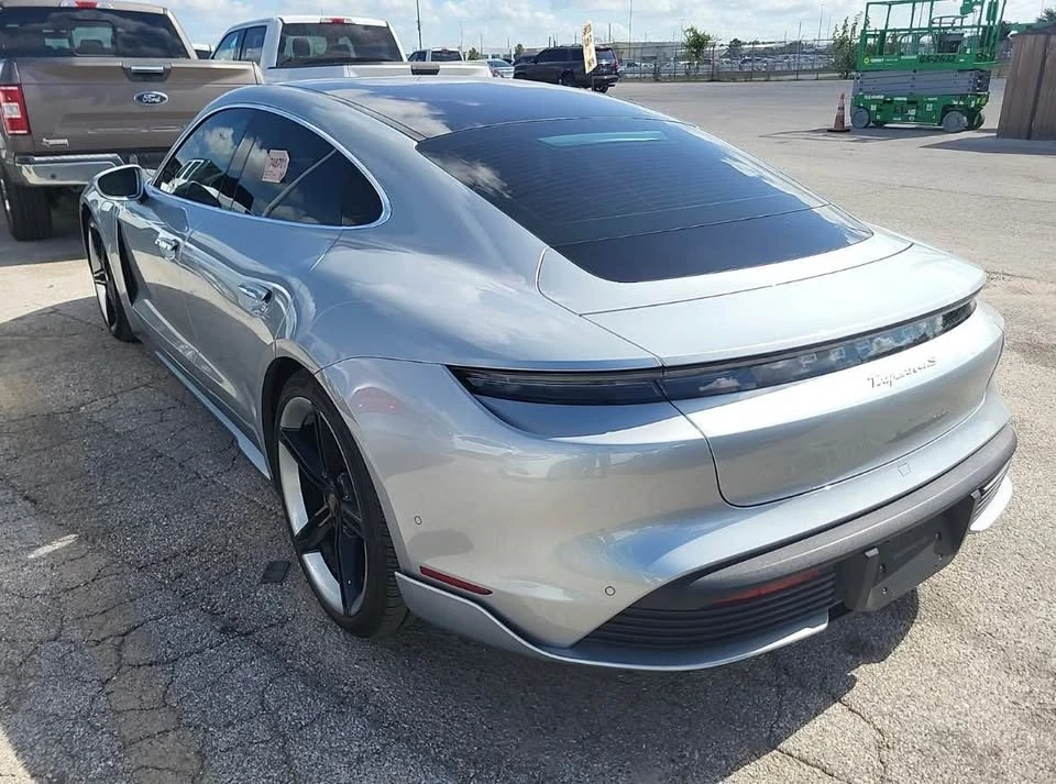2020 Porsche Taycan 4S - Image 3 of 7