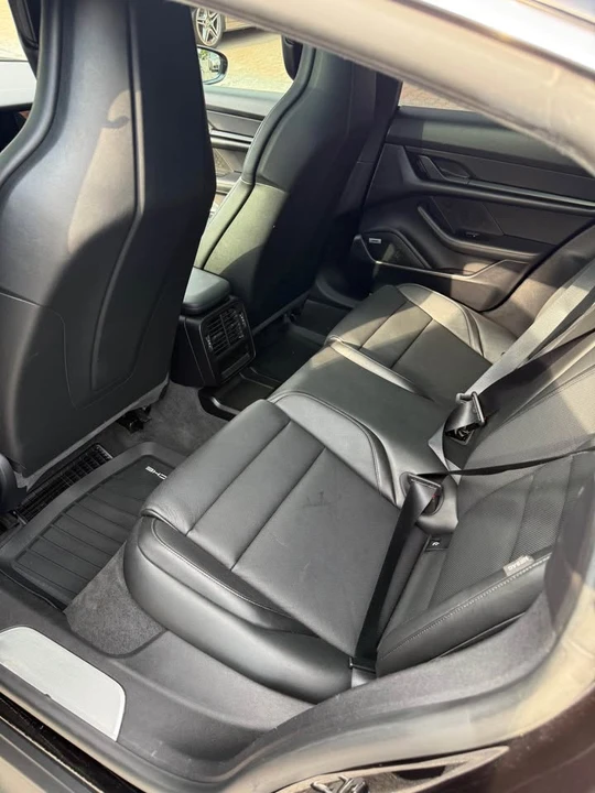 2020 Porsche Taycan - Image 5 of 9
