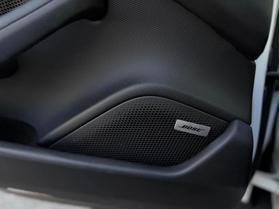 2020 Porsche Taycan - Image 15 of 16