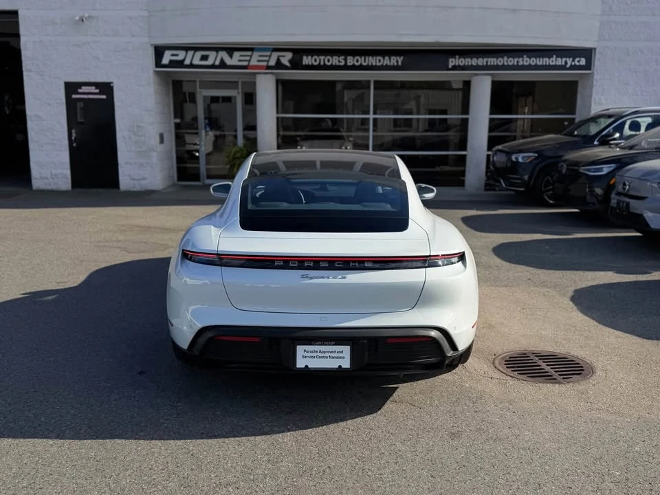 2020 Porsche Taycan - Image 6 of 16