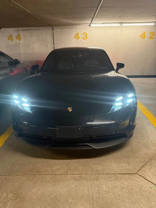 2020 Porsche Taycan - Image 3 of 9