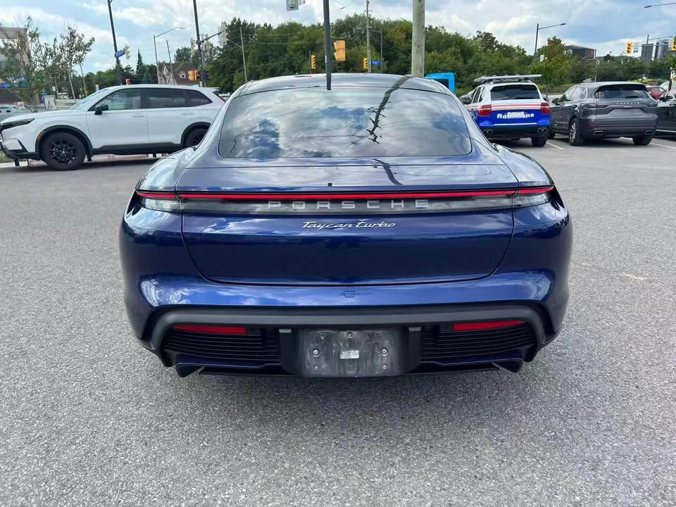 2020 Porsche Taycan - Image 4 of 11