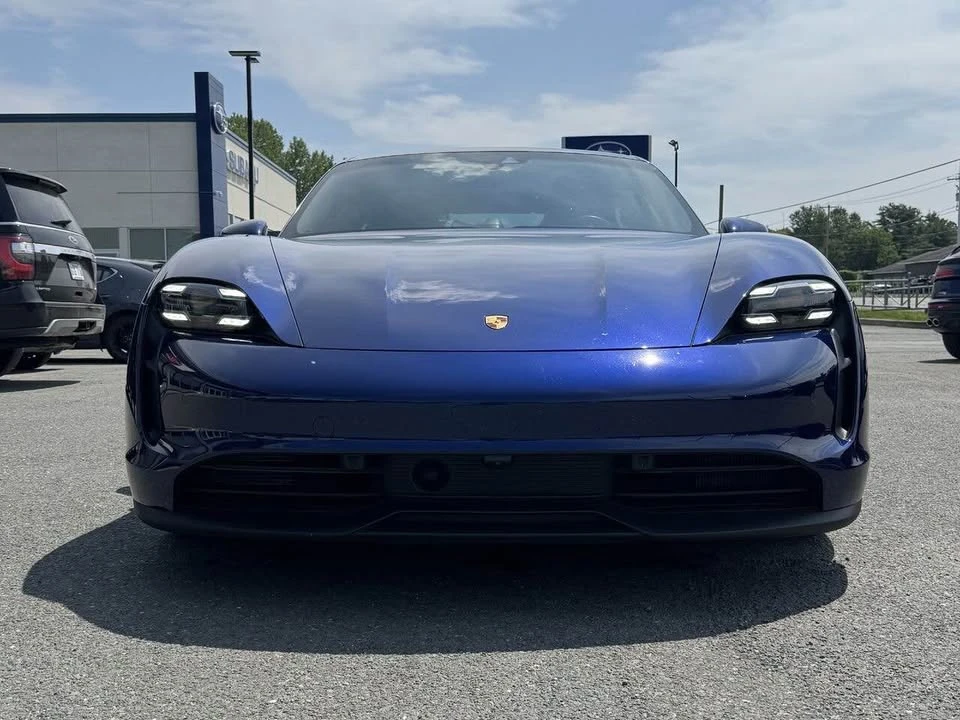 2020 Porsche Taycan - Image 9 of 20