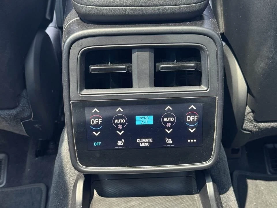 2020 Porsche Taycan - Image 18 of 20