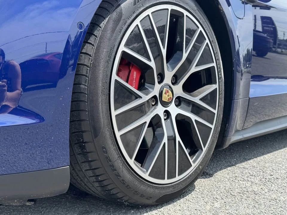 2020 Porsche Taycan - Image 10 of 20