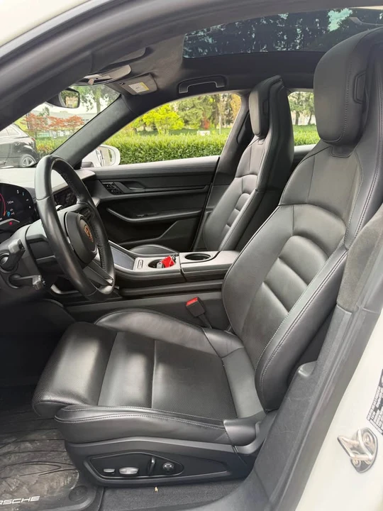 2020 Porsche Taycan - Image 5 of 13