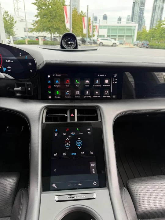 2020 Porsche Taycan - Image 7 of 13