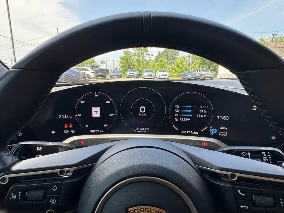 2020 Porsche Taycan - Image 17 of 20