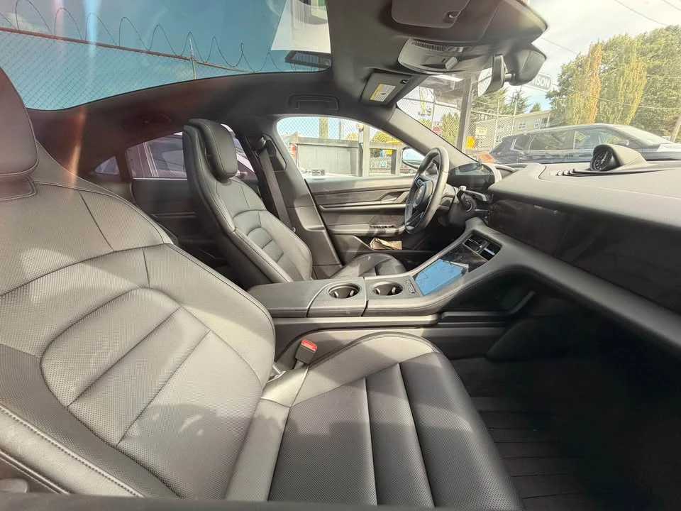 2020 Porsche Taycan - Image 6 of 6