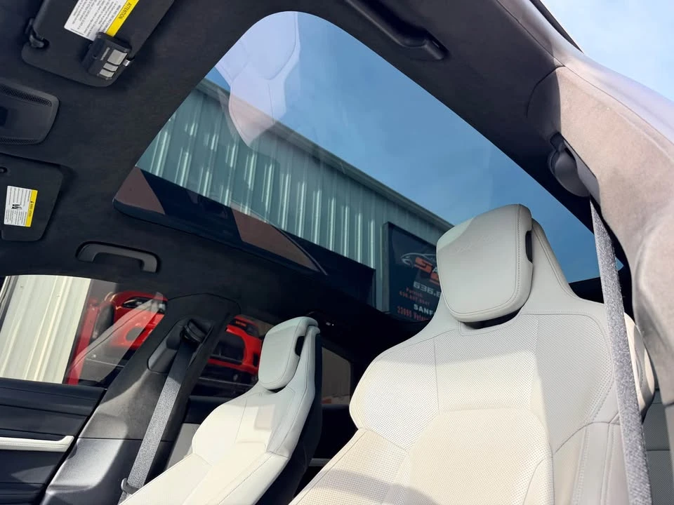 2020 Porsche Taycan Turbo - Image 17 of 20