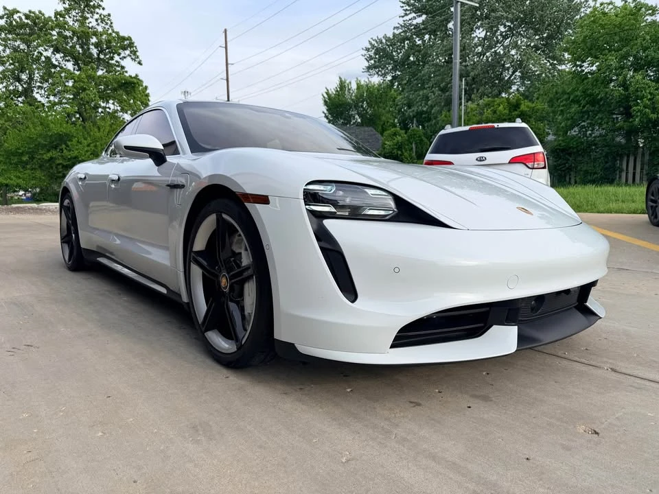 2020 Porsche Taycan Turbo - Image 5 of 20