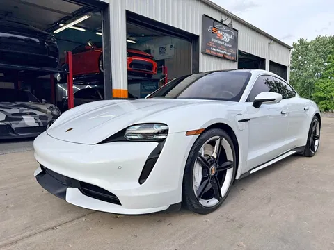 2020 Porsche Taycan Turbo