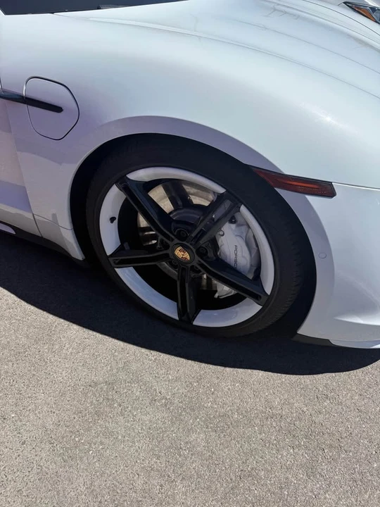 2020 Porsche Taycan Turbo - Image 4 of 7