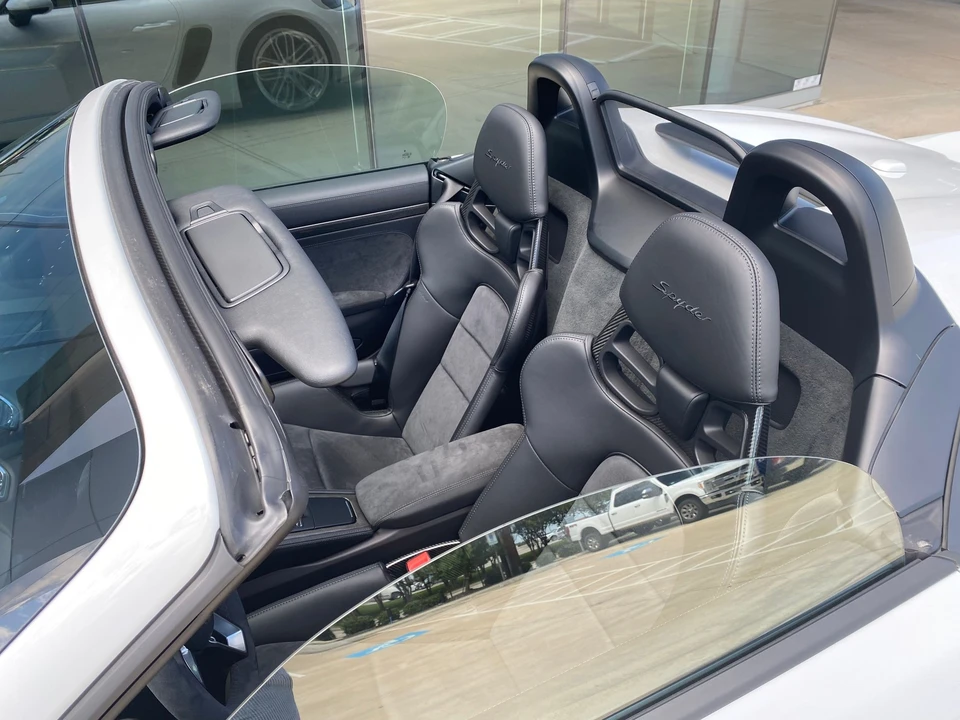 2020 Porsche 718 Boxster Spyder - Image 8 of 8