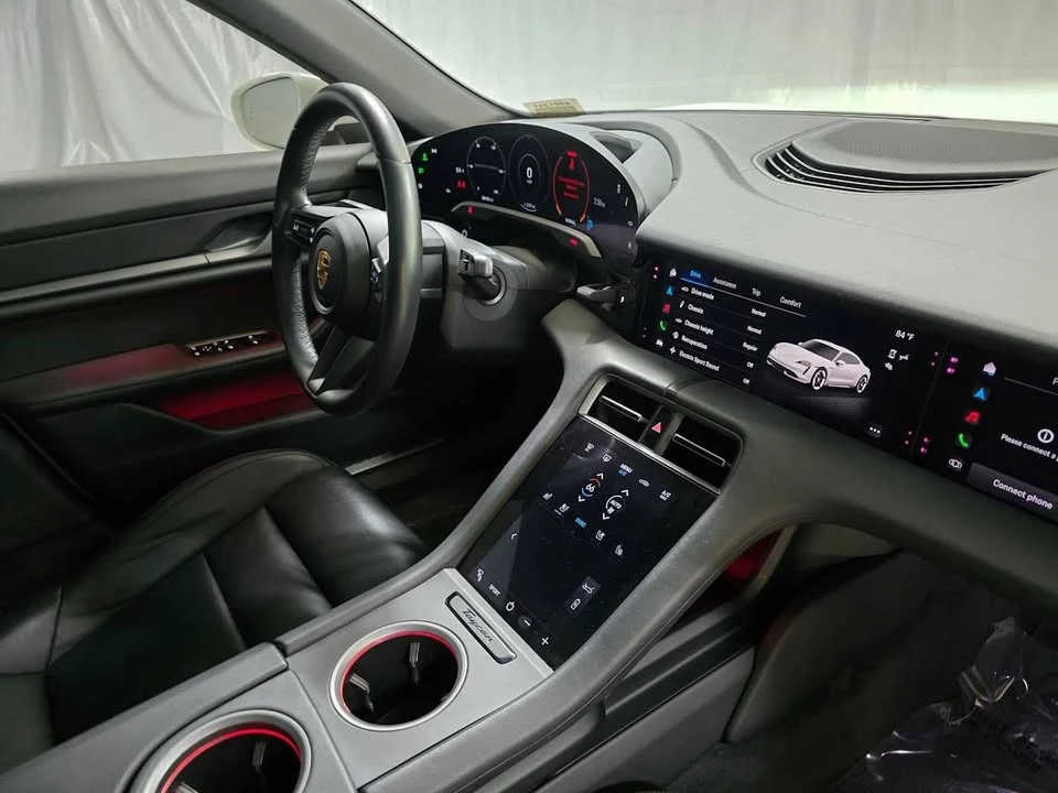 2020 Porsche Taycan - Image 9 of 19