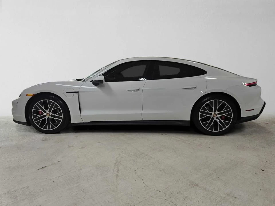 2020 Porsche Taycan - Image 6 of 19