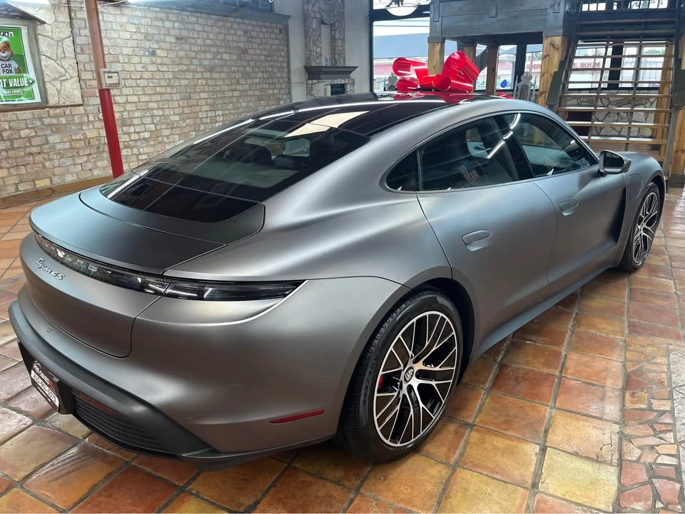 2020 Porsche Taycan 4S - Image 6 of 9