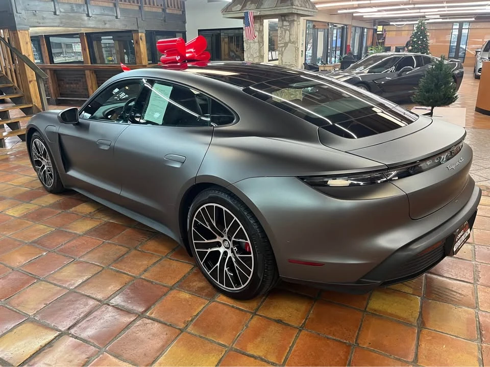 2020 Porsche Taycan 4S - Image 4 of 9