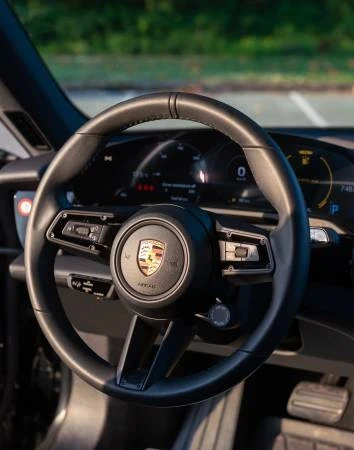 2020 Porsche Taycan 4S - Image 14 of 18