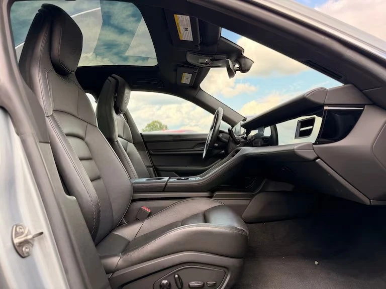 2020 Porsche Taycan 4S - Image 19 of 20
