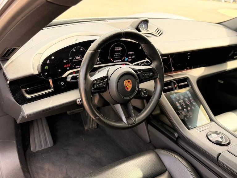 2020 Porsche Taycan 4S - Image 8 of 20
