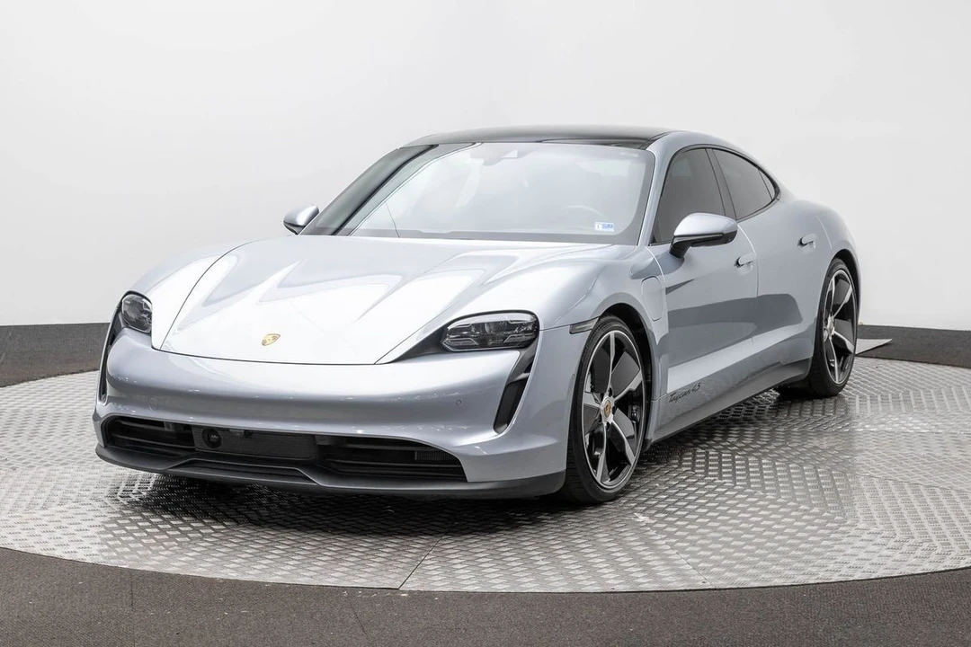 2020 Porsche Taycan 4S - Image 2 of 21