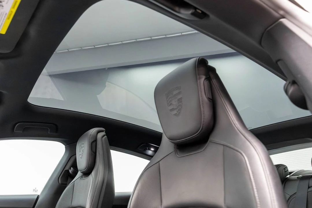 2020 Porsche Taycan 4S - Image 20 of 21
