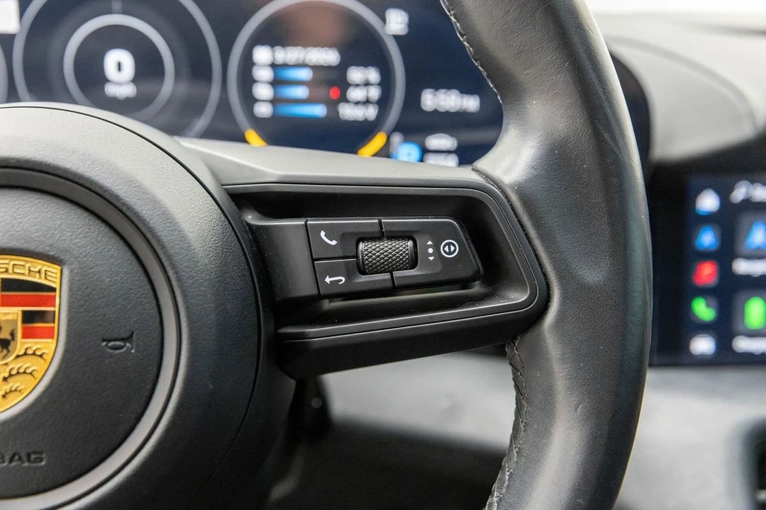 2020 Porsche Taycan 4S - Image 26 of 31