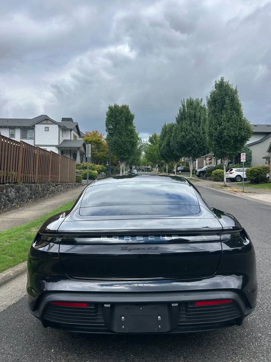 2020 Porsche Taycan 4S - Image 5 of 17