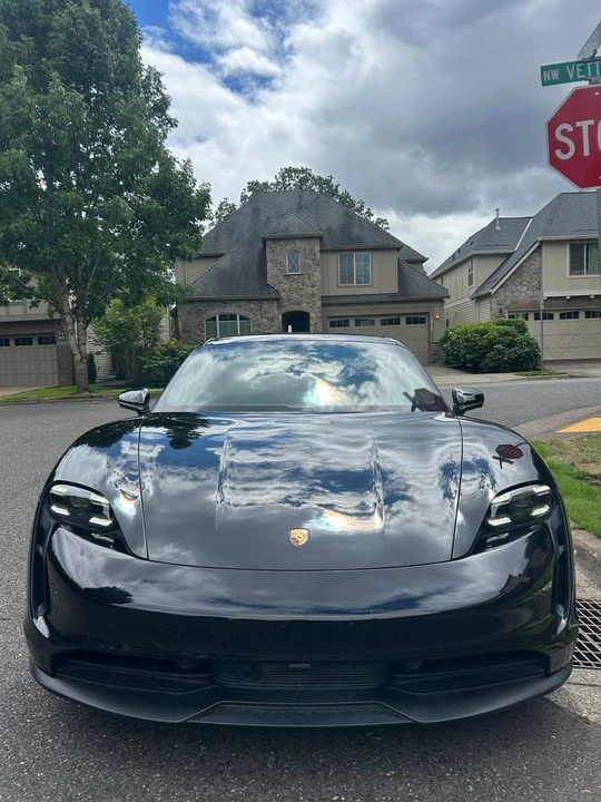 2020 Porsche Taycan 4S - Image 6 of 17