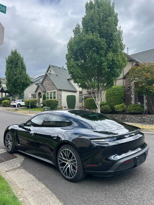 2020 Porsche Taycan 4S - Image 2 of 17