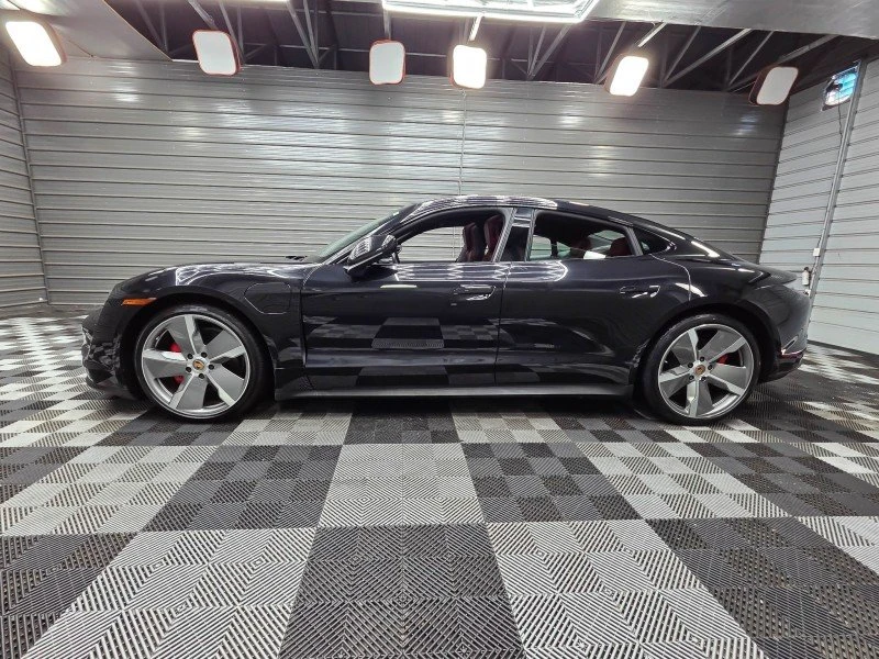 2020 Porsche Taycan 4S - Image 9 of 20