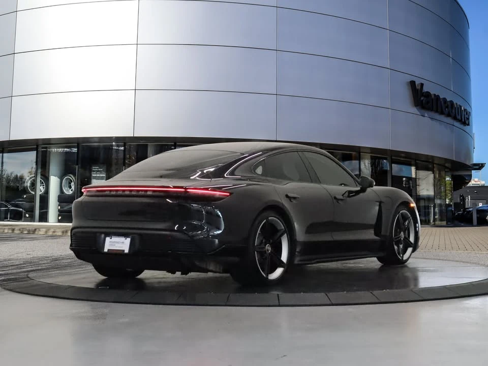 2020 Porsche Taycan 4S - Image 17 of 20