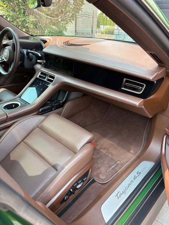 2020 Porsche Taycan 4S - Image 8 of 13