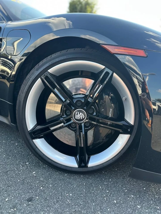 2020 Porsche Taycan 4S - Image 3 of 17