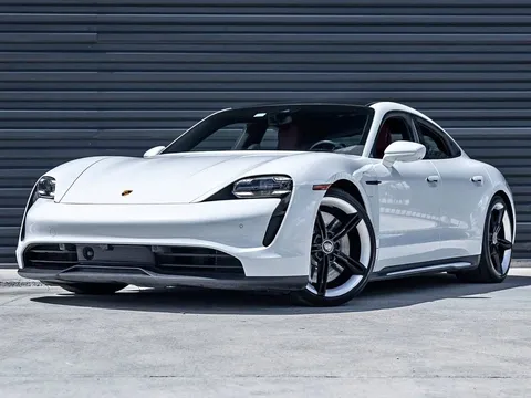 2020 Porsche Taycan 4S