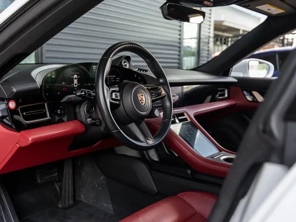2020 Porsche Taycan 4S - Image 8 of 20