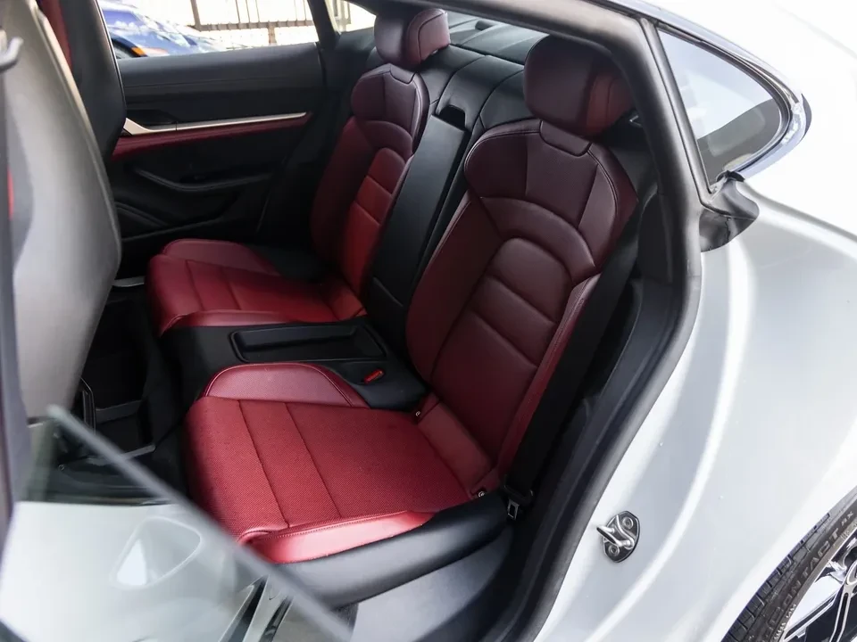 2020 Porsche Taycan 4S - Image 15 of 20