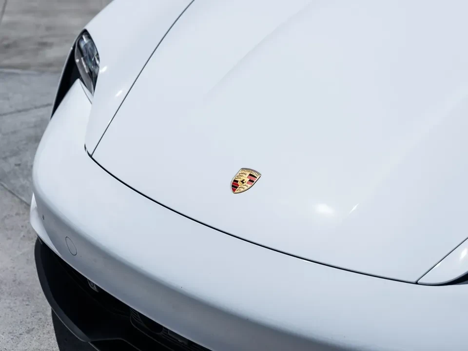 2020 Porsche Taycan 4S - Image 7 of 20