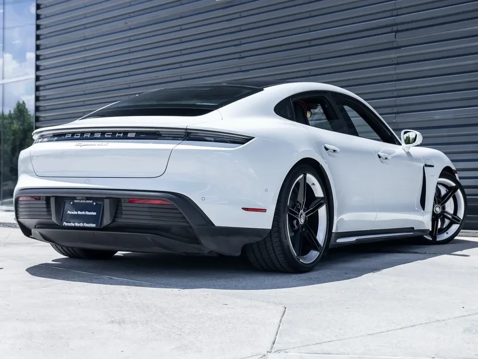 2020 Porsche Taycan 4S - Image 5 of 20