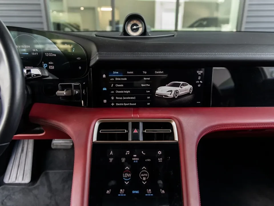2020 Porsche Taycan 4S - Image 10 of 20