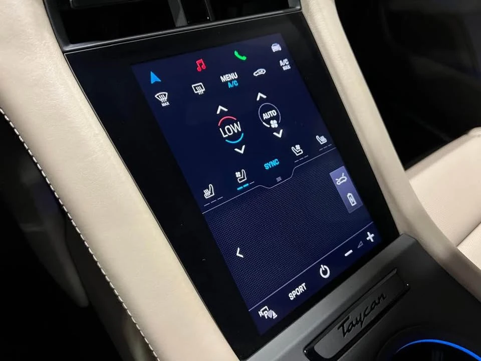2020 Porsche Taycan 4S - Image 12 of 17