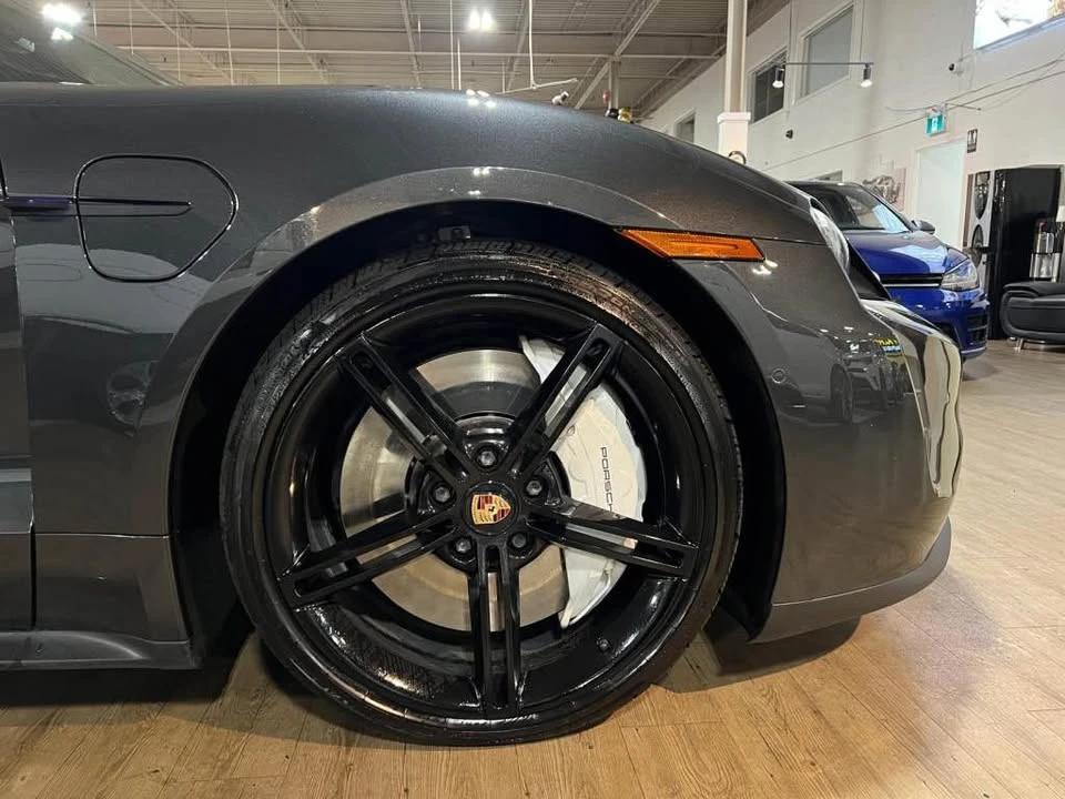 2020 Porsche Taycan 4S - Image 7 of 17