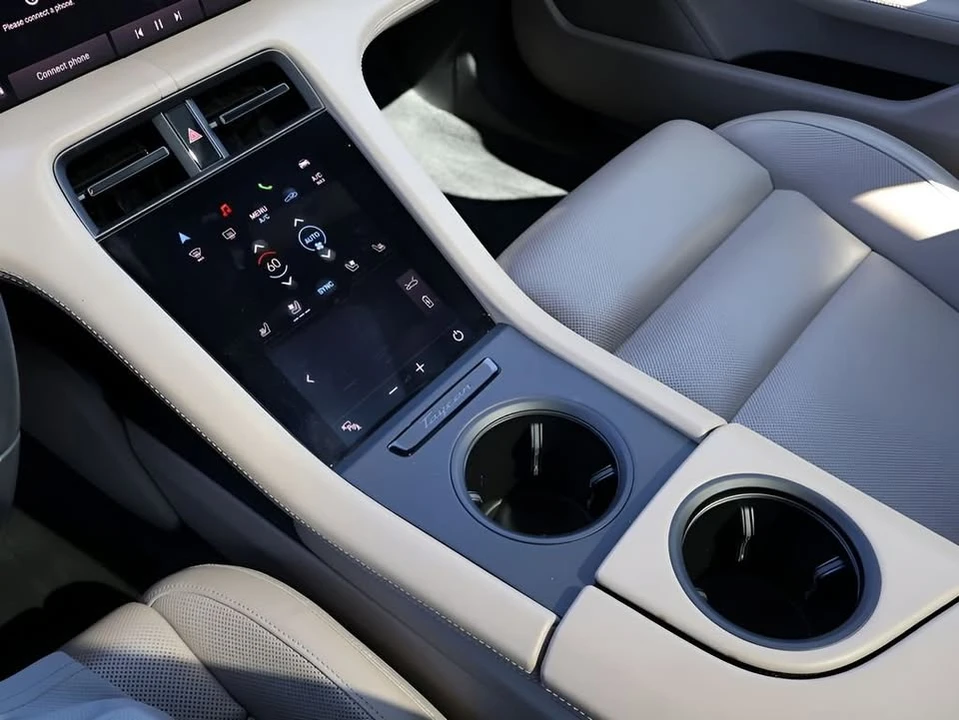 2020 Porsche Taycan 4S - Image 20 of 20