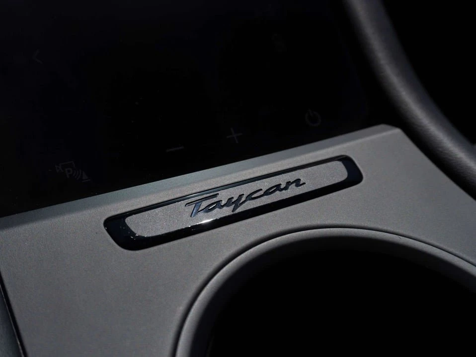 2020 Porsche Taycan 4S - Image 16 of 20