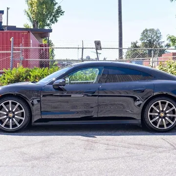 2020 Porsche Taycan 4S Premium Chrono Package