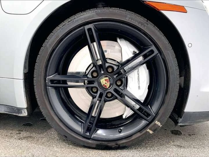 2020 Porsche Taycan 4S - Image 19 of 20